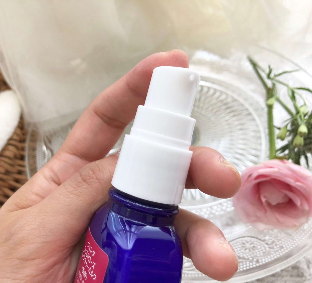 ヴェレダ 人気no 1 ワイルドローズモイスチャーローション 化粧水２本目突入 乳液もプラスしています コスメ季記